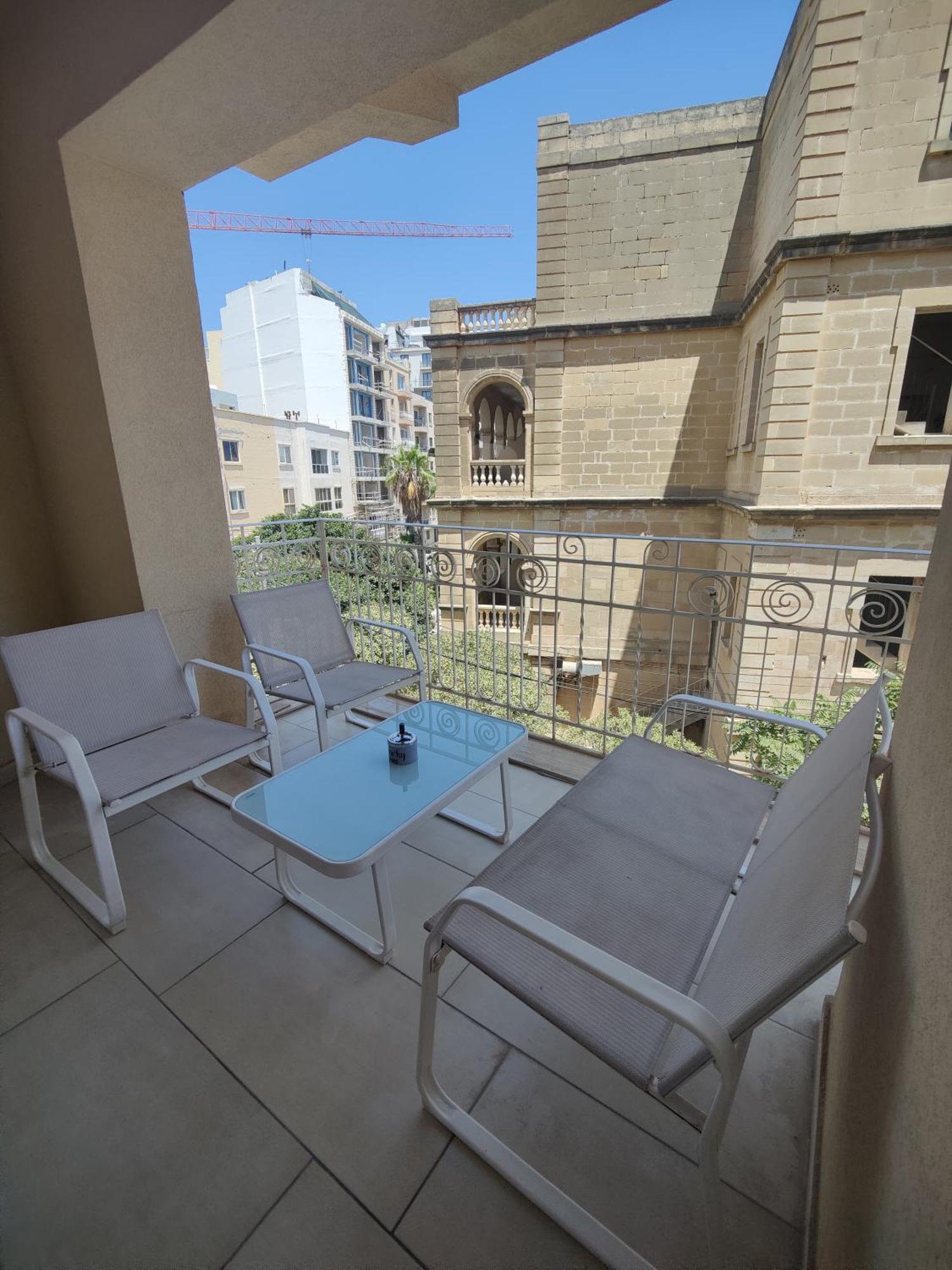 Central Modern Sliema Apartment 6 外观 照片